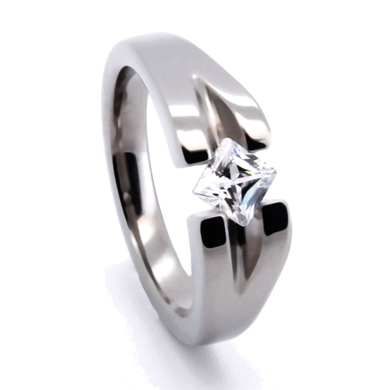 Verlobungsring Berlin Solitär in Weißgold mit Brillant